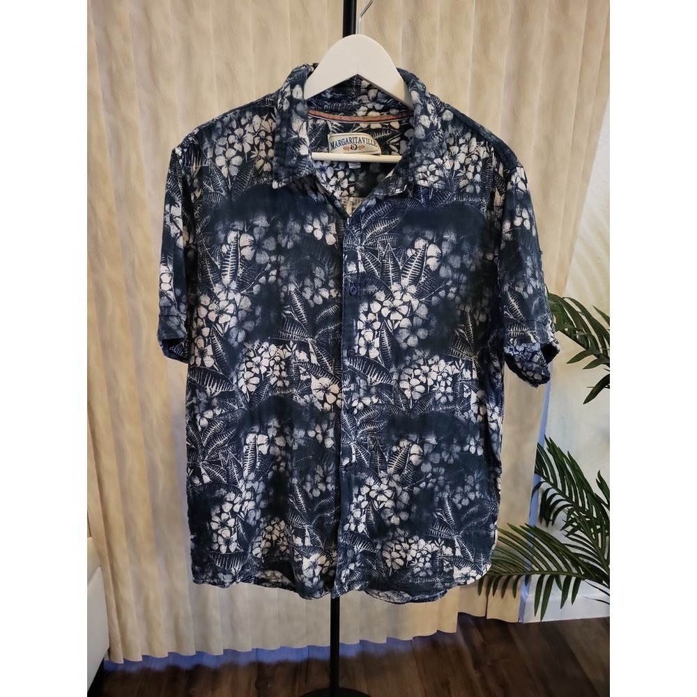 Margaritaville Men's‎ Hawaiian Floral Shirt